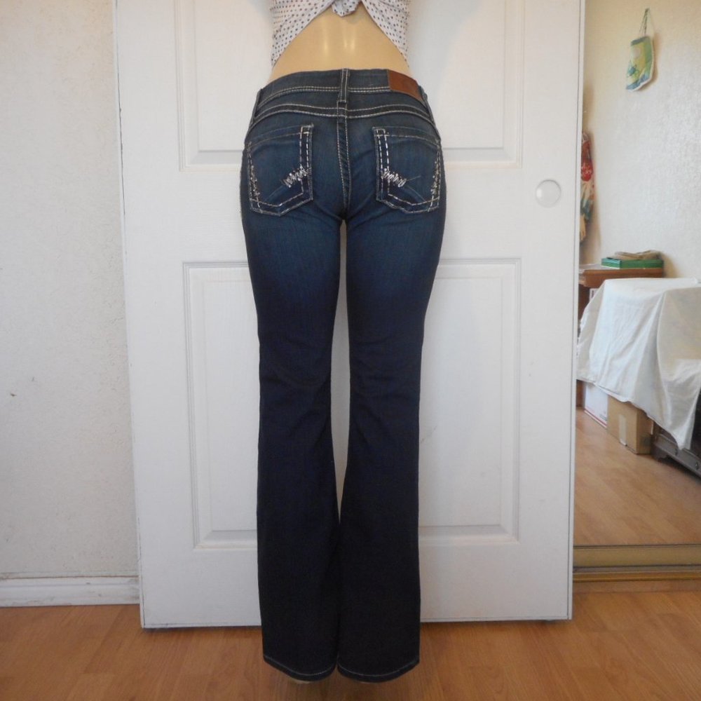 🌸SOLD🌸 Buckle BKE Jeans Starlite Flare Size 28 - Picture 5 of 12